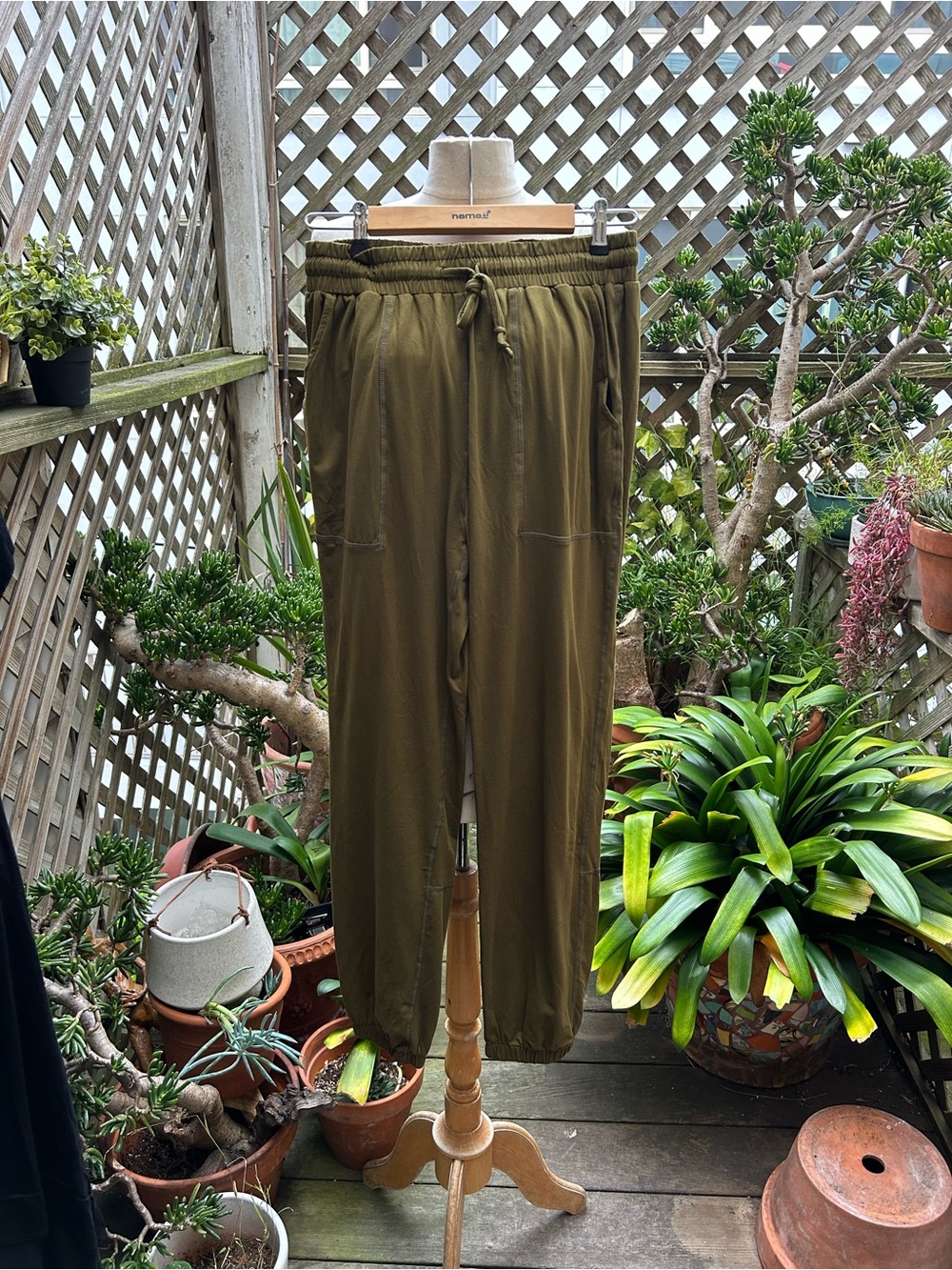 Women's Olive High-Rise Drawstring Joggers
